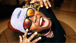 Teni-Little-Legendary