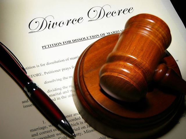How to regain financial stability after divorce