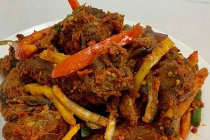 Add Some Spice to Your New Year Spread with YeyiloTV’s Peppered Chicken