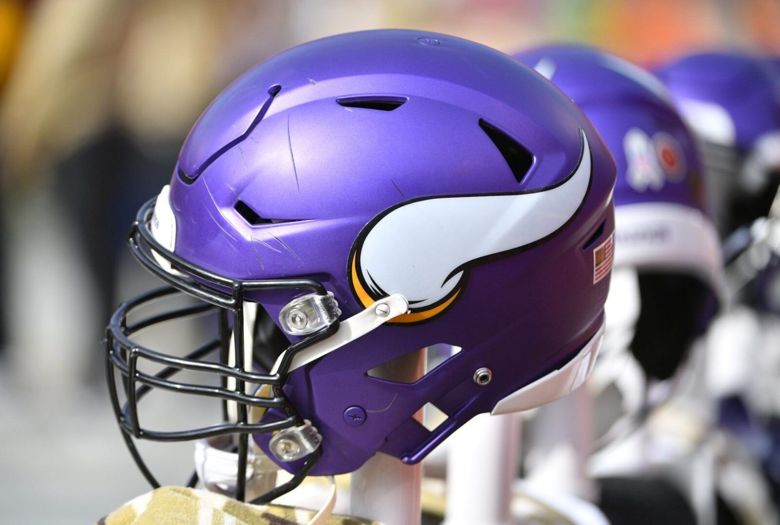 Vikings Re-Sign Familiar QB