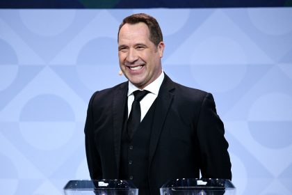 Arsenal legend David Seaman reveals how he’d stop the Gunners’ killer corner routines