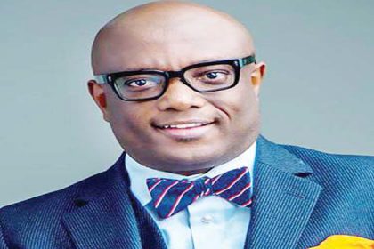 Lagos lawmaker begins road repair 28 years after neglect