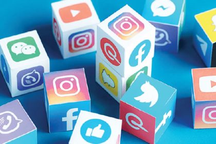 Australia moves to ban children under 16 from social media