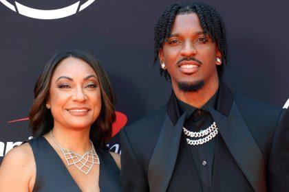 ‘Pro poker player’ – How Jayden Daniels’ mom helped guide him past NIL dangers into NFL playoffs