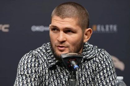 Khabib Nurmagomedov kicked off plane after dispute with flight crew