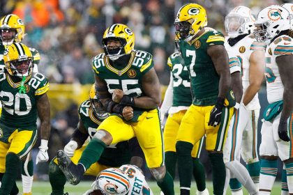 Packers take advantage of frigid home-field elements in win against Dolphins