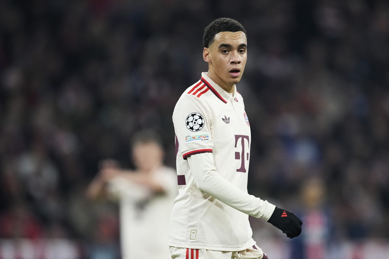 ‘When we got on the pitch, I remember seeing him playing two-touch with somebody across the entire pitch.  No mistakes. Perfect touch. I had never seen anything like it’: Jamal Musiala explains who impressed him the most on his first day at Bayern Munich
