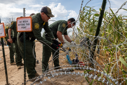 Appeals court rules Texas has right to build razor wire border wall to deter illegal immigration: ‘Huge win’