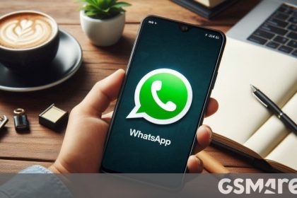 WhatsApp might let you create personalized AI chatbots within the app
