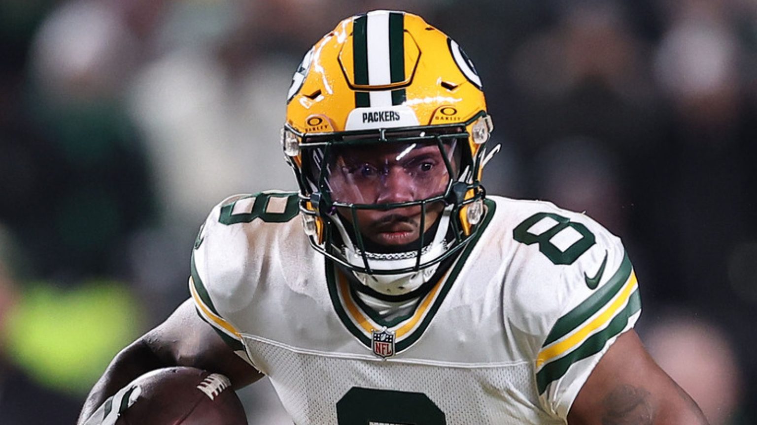 Watch: Packers RB Josh Jacobs plows through Eagles defense on 31-yard run 