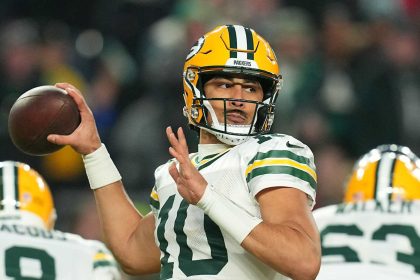 Jordan Love, Packers Called Out by NFL Fans for Mistakes in Playoff Loss to Eagles