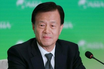 Shimao Cuts Asking Price for Sheraton Hotel Complex Near Hong Kong Airport by 30%