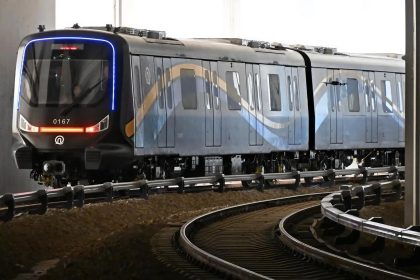 World’s first carbon fiber metro train hits the tracks in China