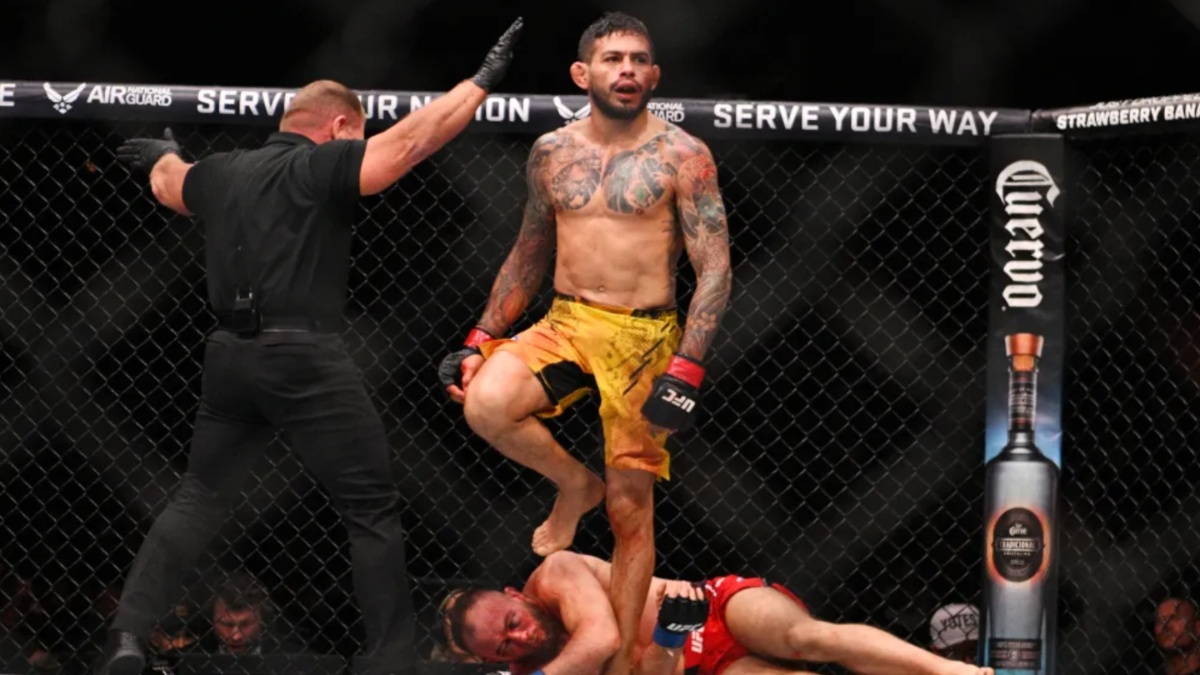 Diego Ferreira expecting a “scrap” against Grant Dawson at UFC 311: “Look for the finish”
