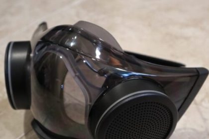 Buyers of Razer’s bogus “N95” Zephyr masks get over $1 million in refunds