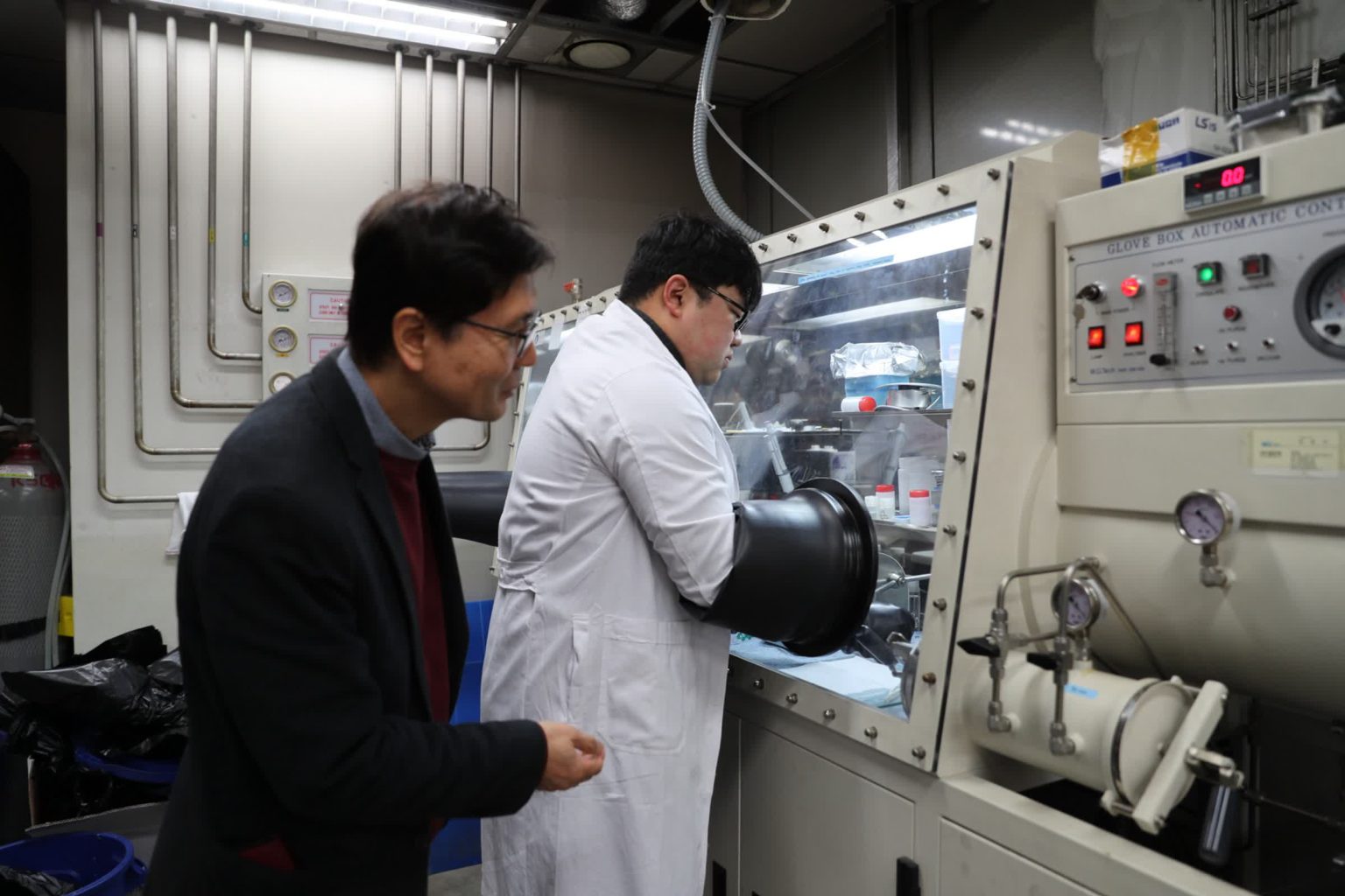Lithium-sulfur battery advancements promise faster charging and longer life