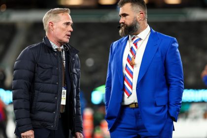 ‘You guys hate me’ – Taylor Swift acts as peacemaker for Kelce family feud with Joe Buck