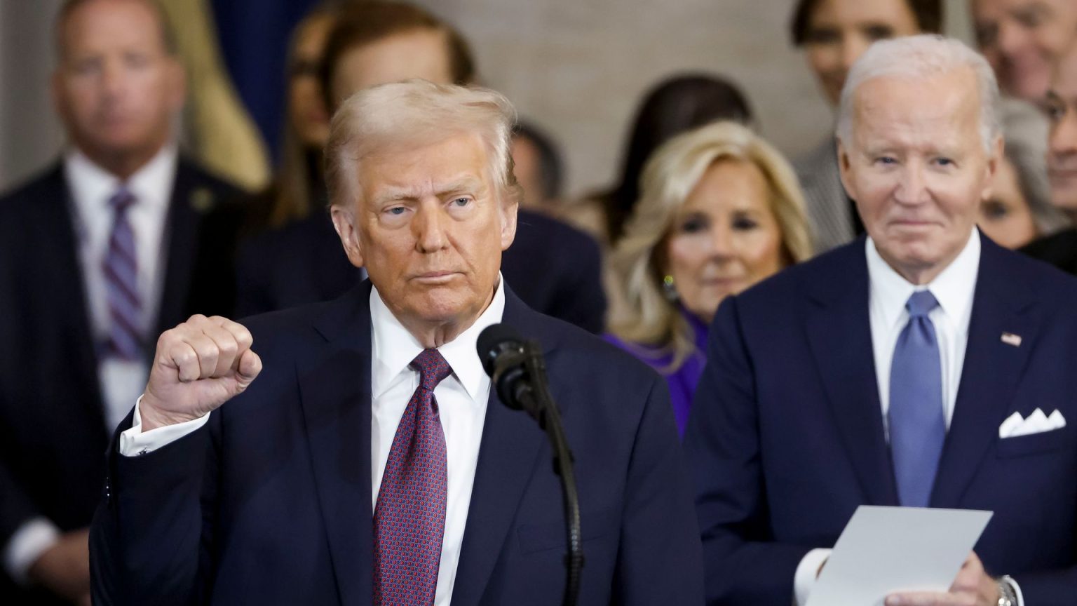 8 awkward moments you may have missed from Donald Trump’s inauguration