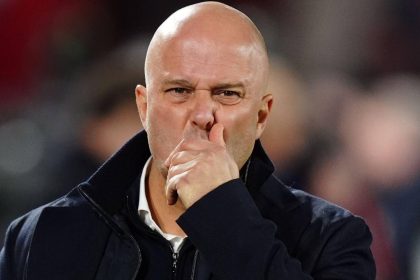 Liverpool transfer silence could leave Slot with impossible £400m shopping list for seven signings