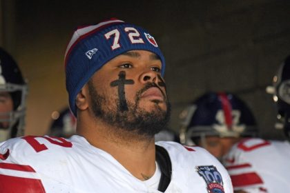 Giants OT Recruits $97,500,000 Ravens Superstar to New York After Ravens’ Playoff Exit