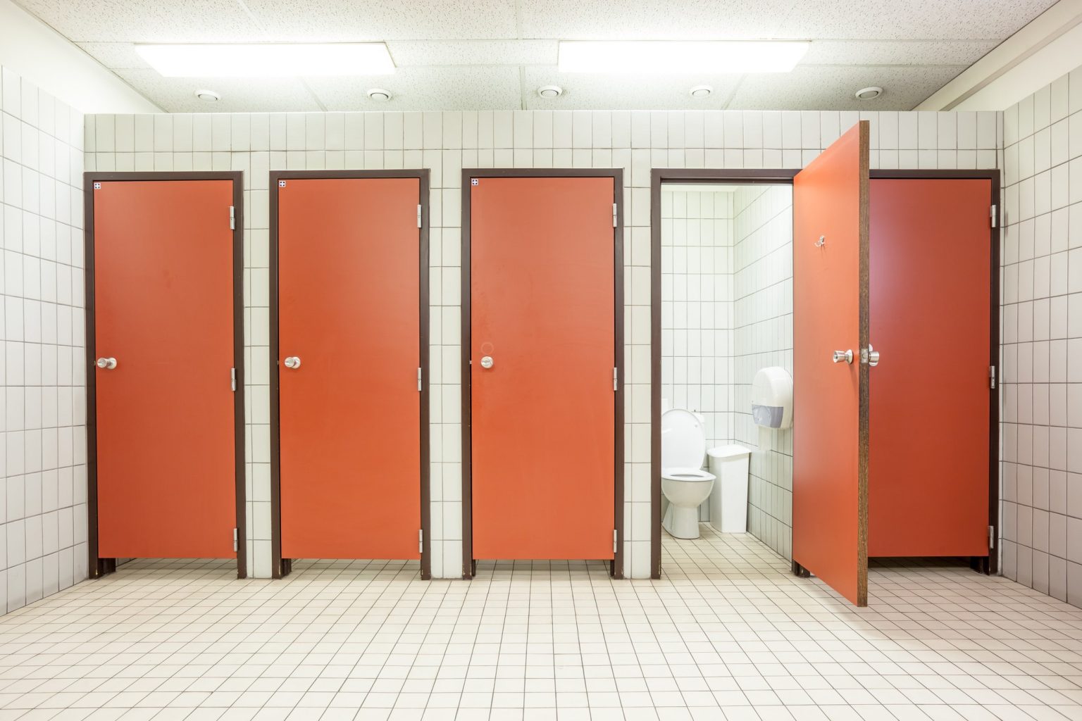 CDC Data Shows Norovirus Is Surging—Here are 5 Symptoms You Really Shouldn’t Ignore