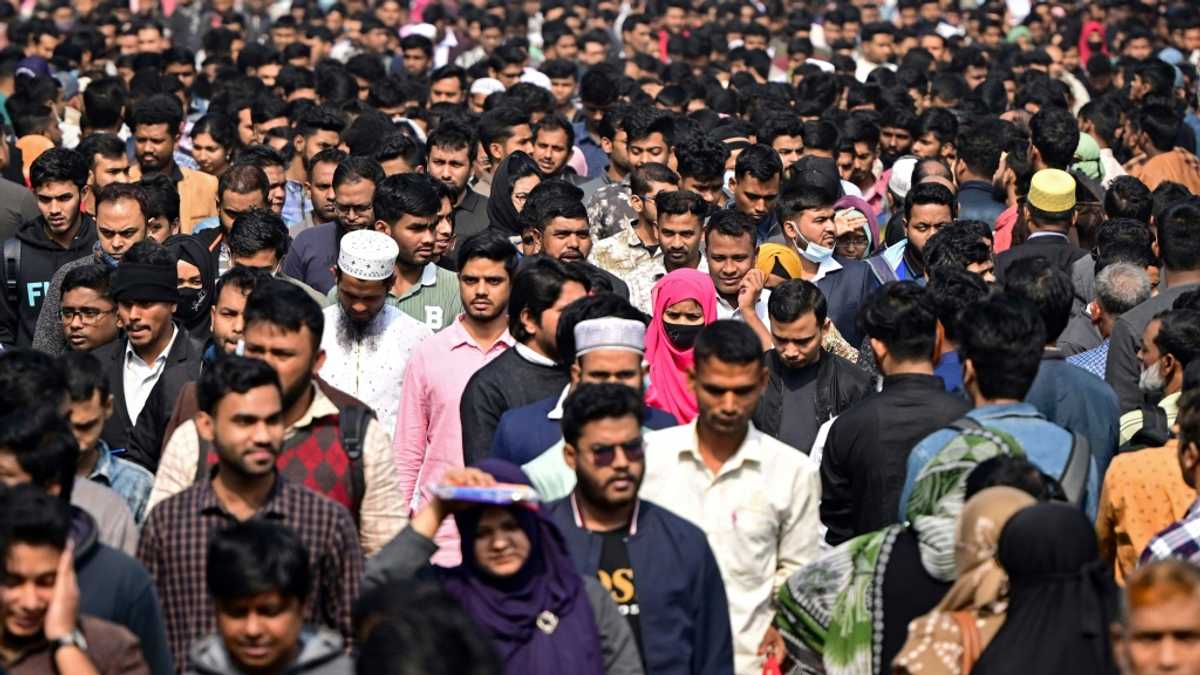 Bangladesh student revolutionaries’ dreams dented by joblessness