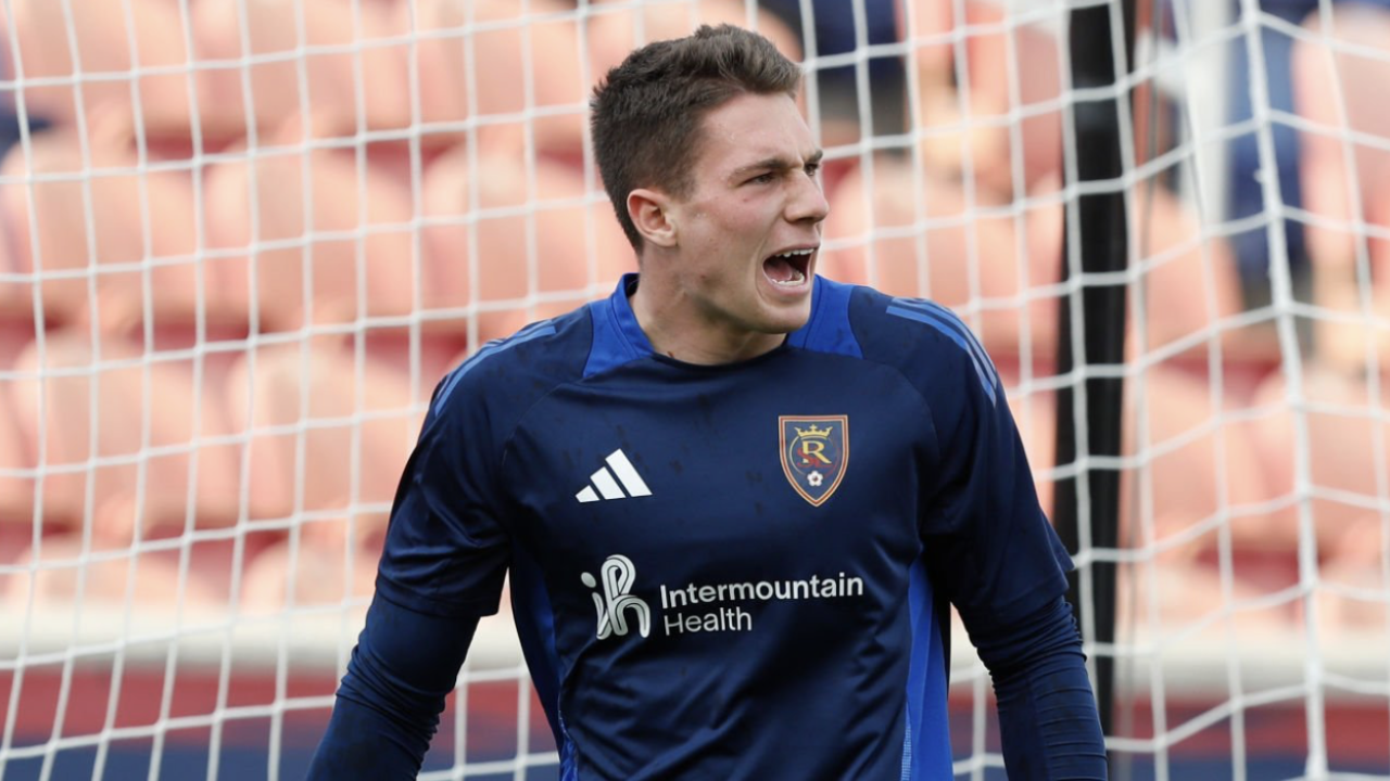 Gavin Beavers joins Brondby in permanent deal