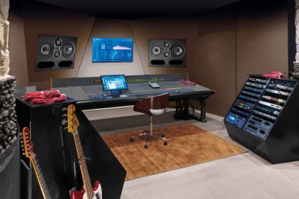 I’m not a pro sound engineer, but if I was, Focal’s Utopia Main would be the studio monitors for me