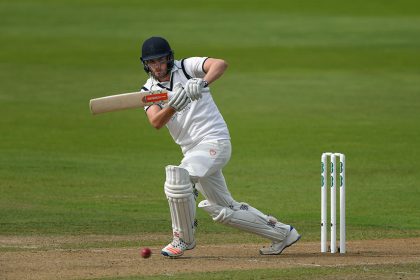 Hampshire collapse leaves relegation looming