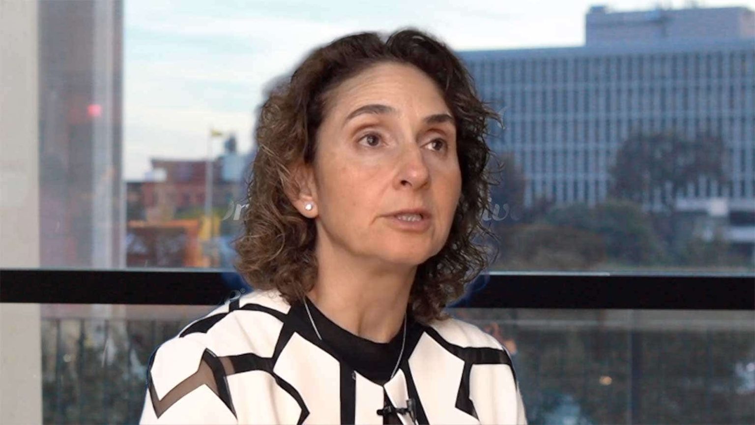 Base Treatment Decisions in Metastatic Breast Cancer on Presence of ESR1 Mutations