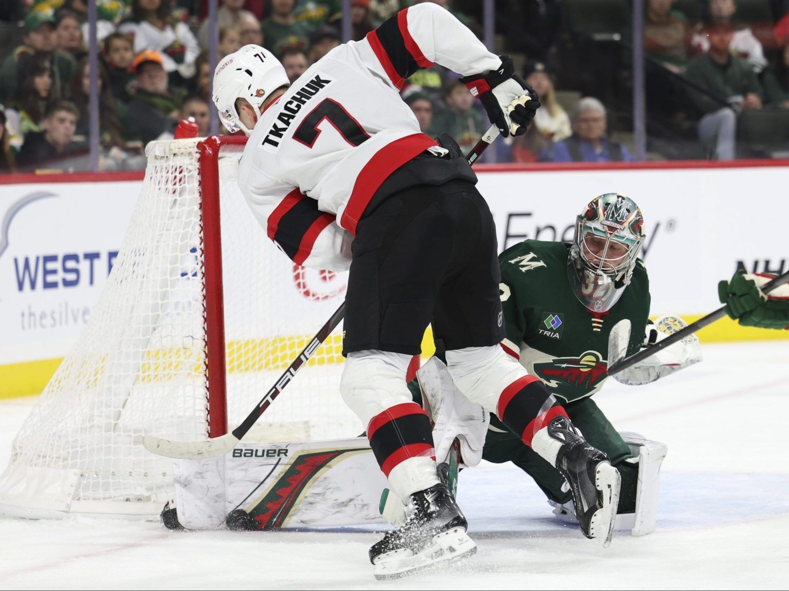 On to world juniors quarter-finals: Canada falls to U.S., faces Czechia — again