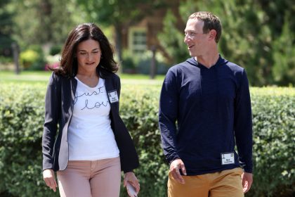 Mark Zuckerberg and Sheryl Sandberg want you to know they’re still friends and definitely not mad at each other