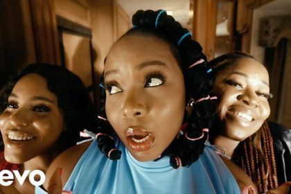 Yemi Alade Is Bringing All the Good Vibes with “Happy Day” Music Video