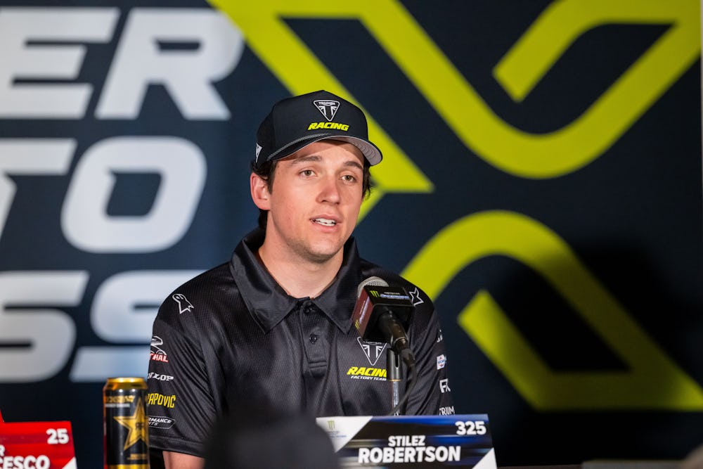 Stilez Robertson To Miss Anaheim 2, Glendale