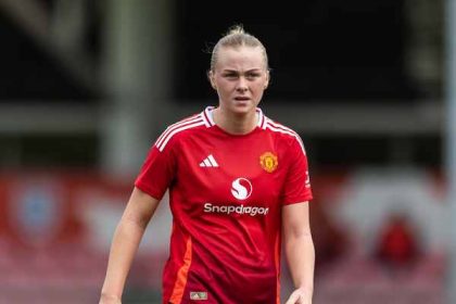 Amelia Oldroyd joins Burnley on loan