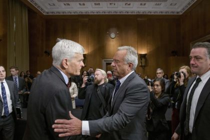 Top Republican on Senate health committee says he’s ‘struggling’ to confirm RFK Jr