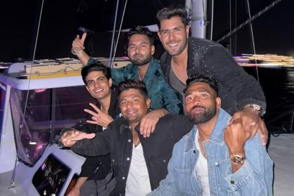 Sarfaraz Khan celebrates New Year with India teammates