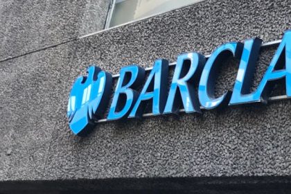 Barclays hit by major IT outage on HMRC deadline day