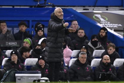 Chelsea considering late £70 million move for Man United star