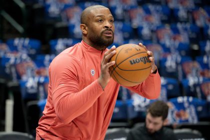 Clippers trade PJ Tucker, Mo Bamba to the Jazz for Drew Eubanks and Patty Mills, per report