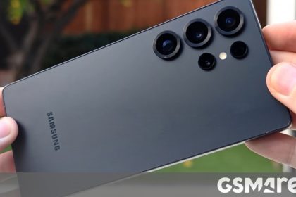 Samsung Galaxy S25 Ultra drop test