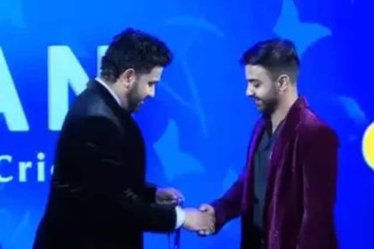 Agni Chopra In Elation After Getting Award From Rohit Sharma At BCCI Naman Awards 2025