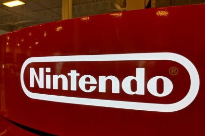 Nintendo profit misses forecast, cuts Switch sales outlook
