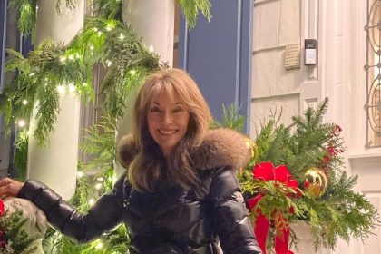 Susan Lucci, 78, wows in little black dress as she poses alongside glamorous daughter in rare family photo