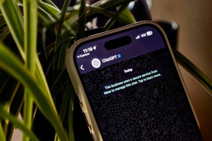 ChatGPT in WhatsApp just got an update that’ll make you actually want to text it