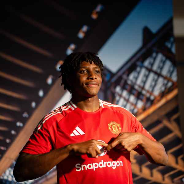Patrick Dorgu: Who is United’s new defender?
