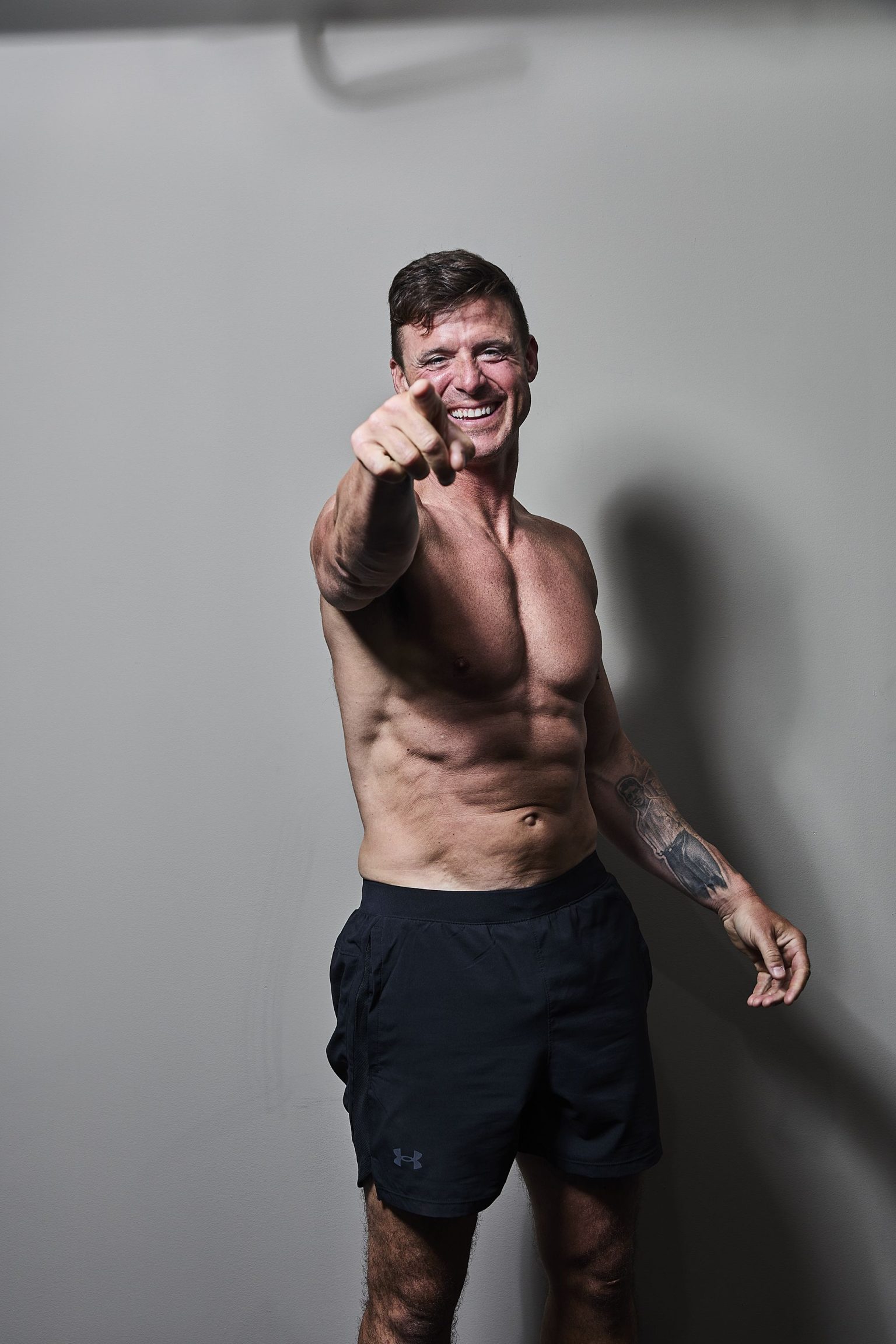 This 2-Move, 10-Minute Cardio Workout Will Shred Your Dad Bod