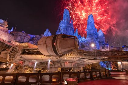 How to Spend a Fandom Valentine’s Day at Disney Parks