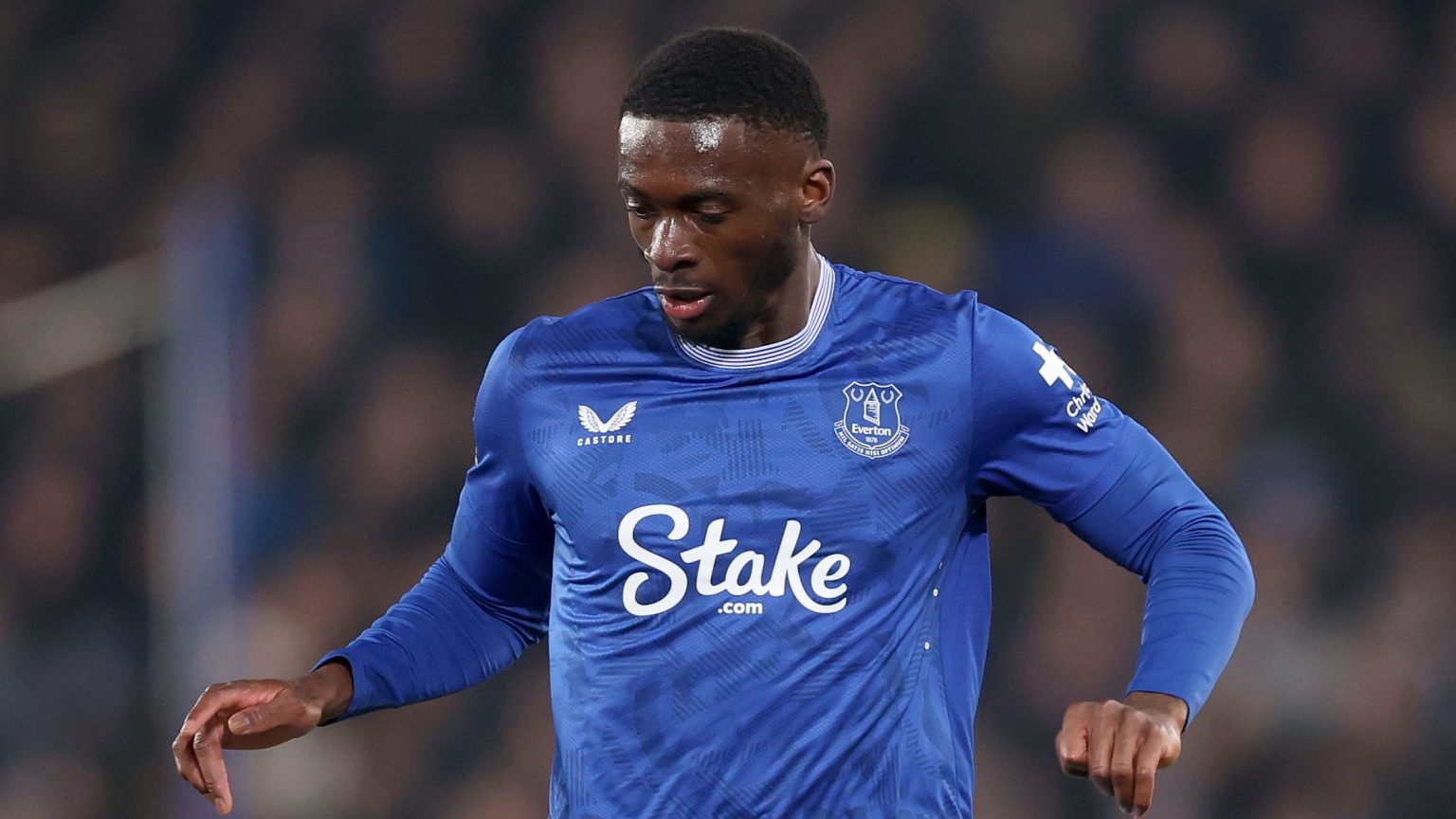 Everton front-of-shirt sponsor giving up license in Great Britian following investigation into porn advert