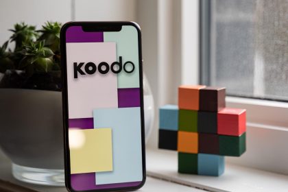Koodo discounts plans by $1, boosts data